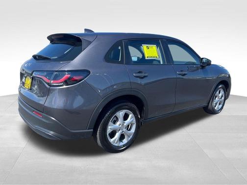 Gray 2025 Honda HR-V LX