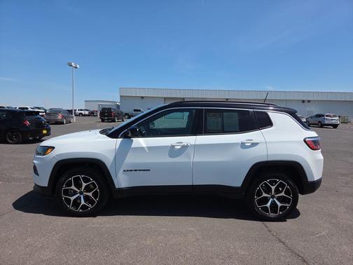 White 2025 Jeep Compass Limited