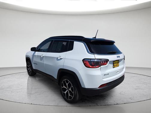 White 2025 Jeep Compass Limited