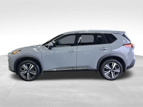 Boulder Gray Pearl 2023 Nissan Rogue Platinum