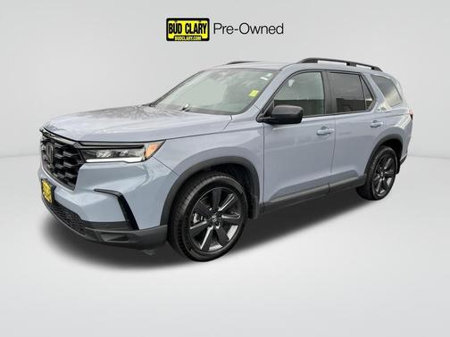 Gray 2025 Honda Pilot Sport