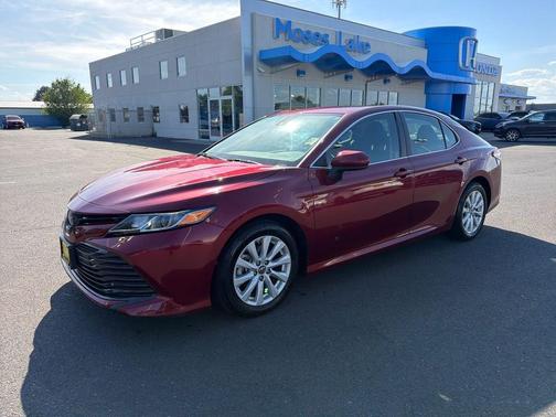 Red 2019 Toyota Camry LE