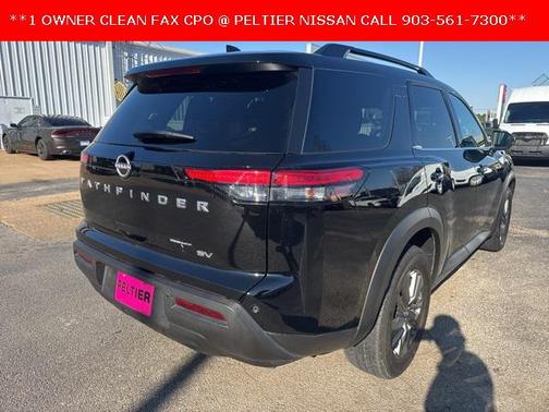 2024 Nissan Pathfinder SV FWD