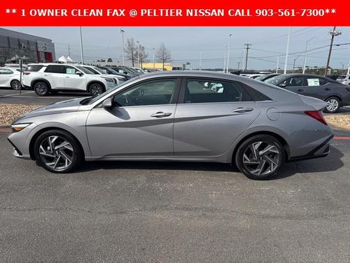 2025 Hyundai ELANTRA SEL