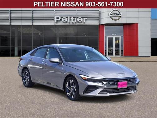 2025 Hyundai ELANTRA SEL