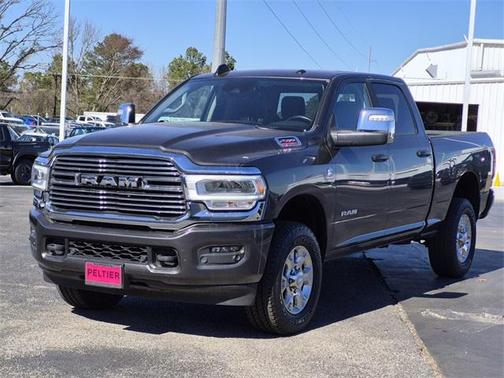 2024 RAM 2500 Laramie Crew Cab 4x4 6'4' Box