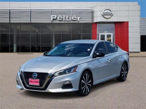 2020 Nissan Altima SR FWD