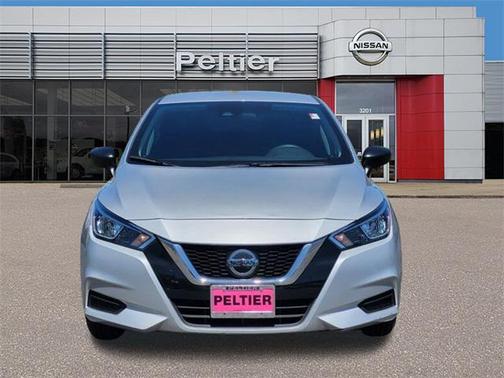 2022 Nissan Versa 1.6 S