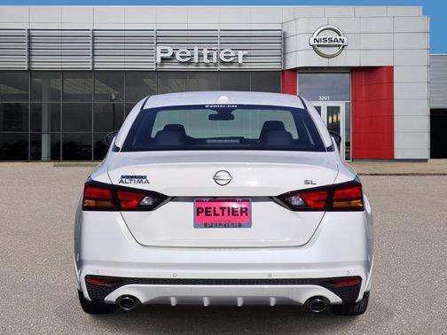 2025 Nissan Altima 2.5 SL