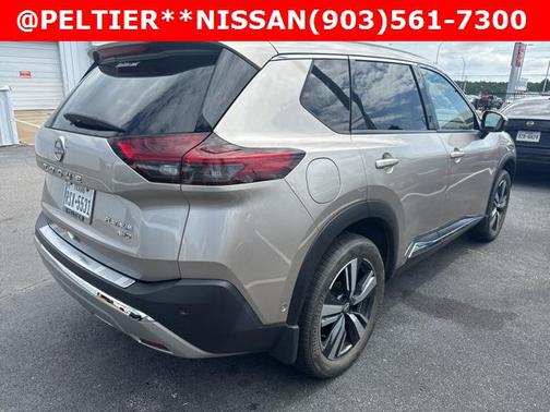2022 Nissan Rogue Platinum