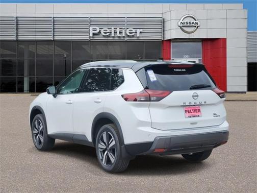 2025 Nissan Rogue SL