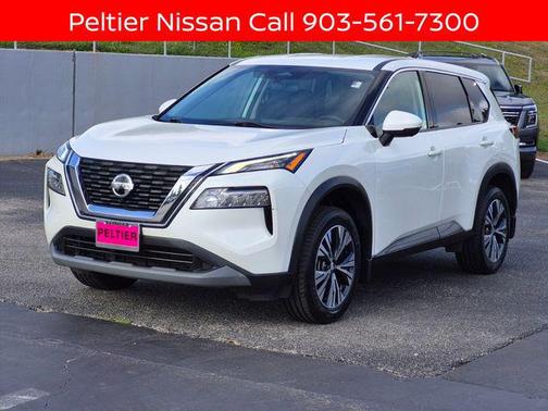 Pearl White Tricoat 2021 Nissan Rogue SV