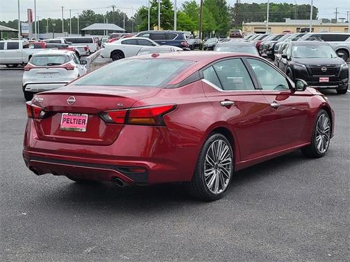 2023 Nissan Altima 2.5 SL