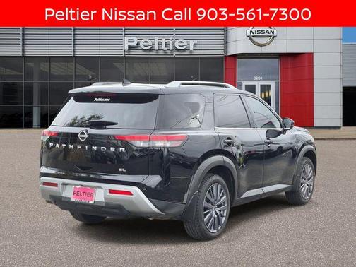 Super Black 2023 Nissan Pathfinder SL FWD