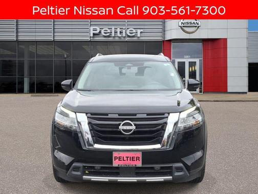 Super Black 2023 Nissan Pathfinder SL FWD