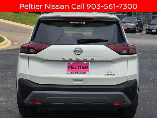 Pearl White Tricoat 2023 Nissan Rogue SV