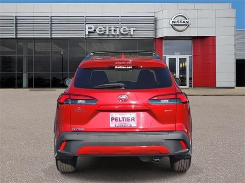 2022 Toyota Corolla Cross XLE