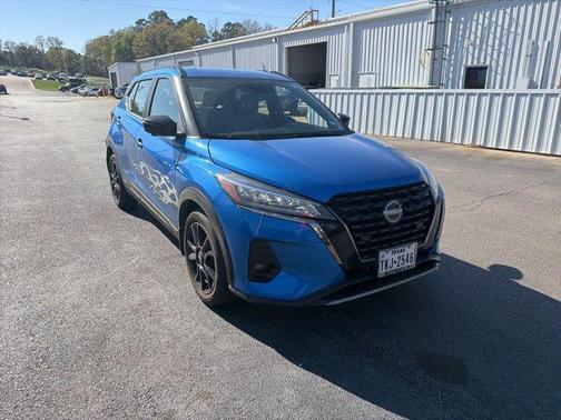 2024 Nissan Kicks SR