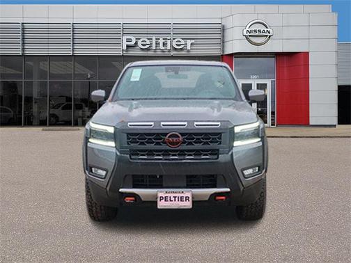 2025 Nissan Frontier PRO-X