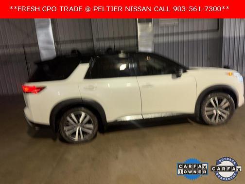 2023 Nissan Pathfinder Platinum FWD