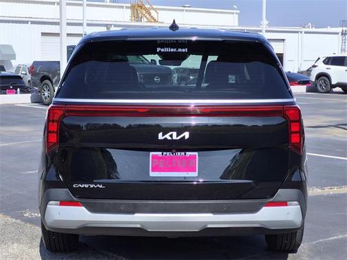 2025 Kia Carnival LXS