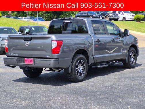 Gun Metallic 2024 Nissan Titan SV