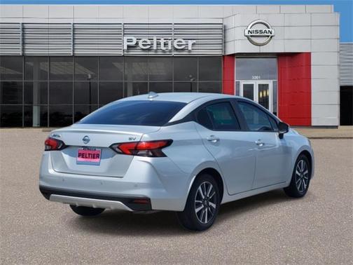 2021 Nissan Versa 1.6 SV