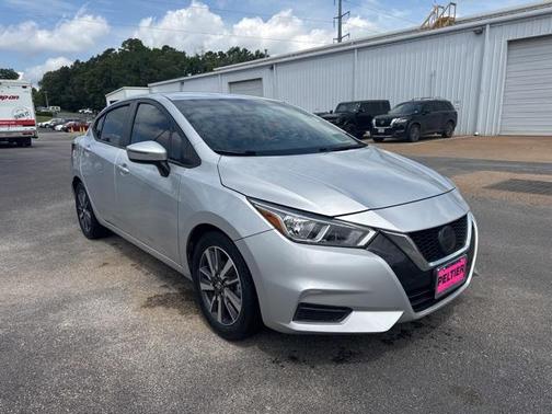 2021 Nissan Versa 1.6 SV