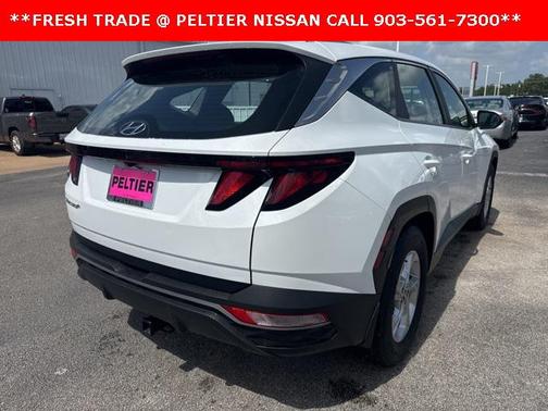 2022 Hyundai TUCSON SE