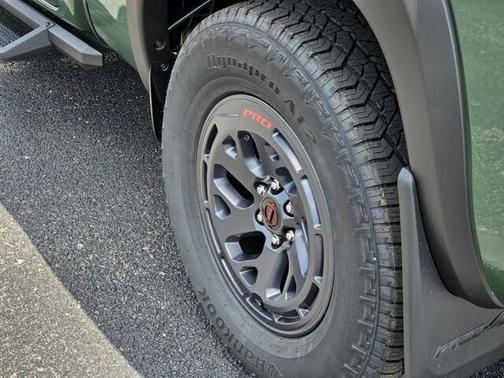 2025 Nissan Frontier PRO-4X