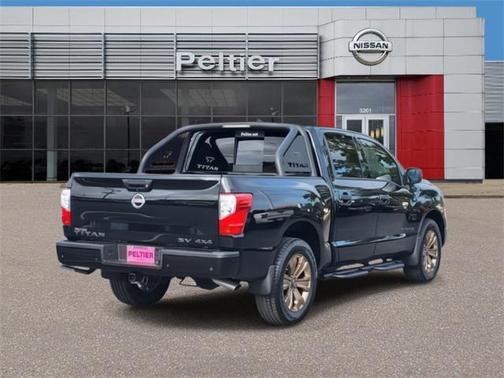 2024 Nissan Titan SV