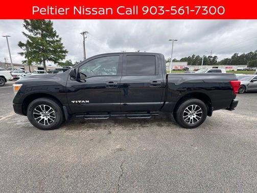 Super Black 2024 Nissan Titan SV