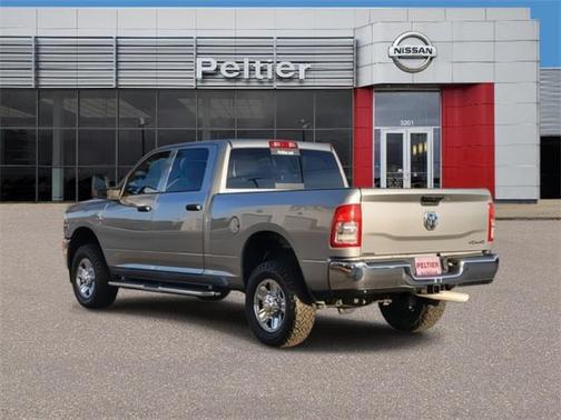 2023 RAM 2500 Tradesman Crew Cab 4x4 6'4' Box