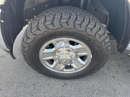 2023 RAM 2500 Tradesman Crew Cab 4x4 6'4' Box