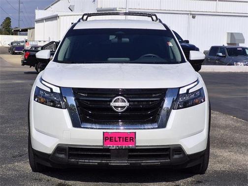 2025 Nissan Pathfinder SV FWD