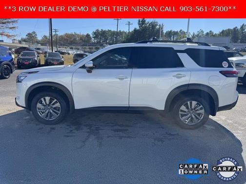 2025 Nissan Pathfinder SV FWD