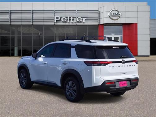 2025 Nissan Pathfinder SV FWD