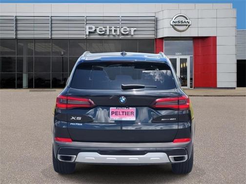 2023 BMW X5 sDrive40i