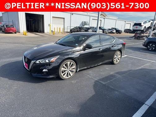 2020 Nissan Altima Platinum VC-Turbo FWD