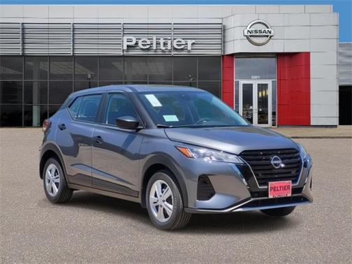 2025 Nissan Kicks S
