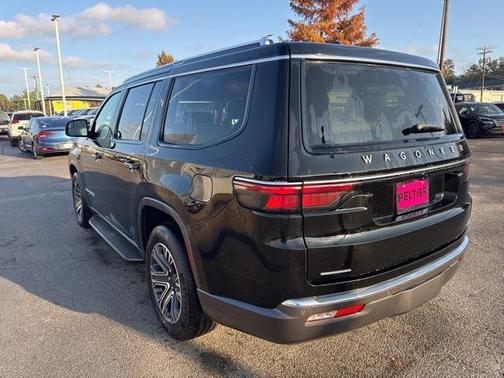 2022 Jeep Wagoneer Series III 4x4