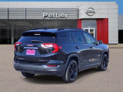 2024 GMC Terrain AWD AT4