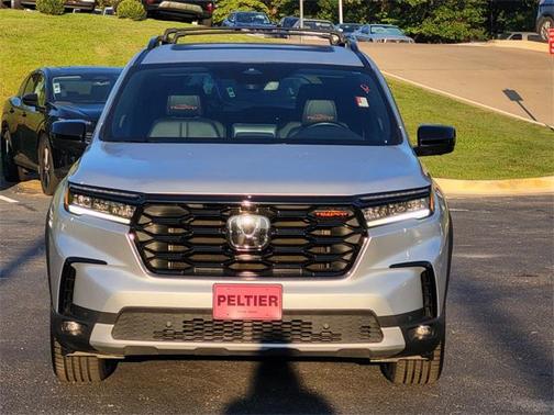 2023 Honda Pilot AWD TrailSport