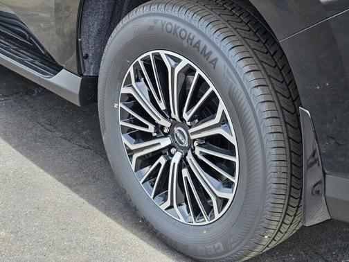 2025 Nissan Armada Platinum 2WD
