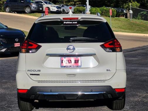 2020 Nissan Rogue SL