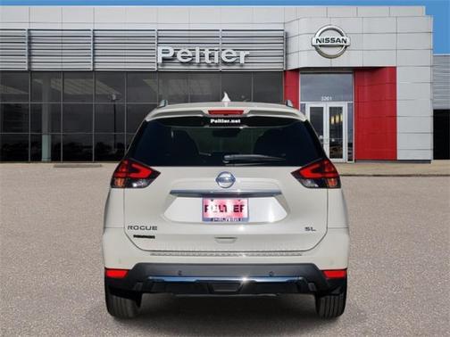 2020 Nissan Rogue SL