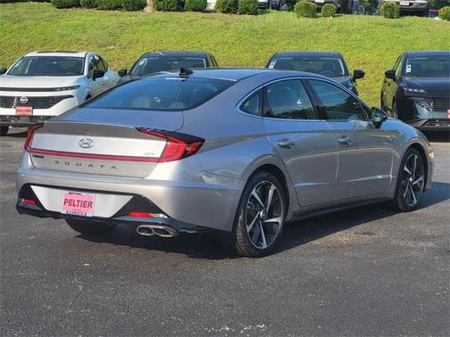 2021 Hyundai SONATA SEL Plus