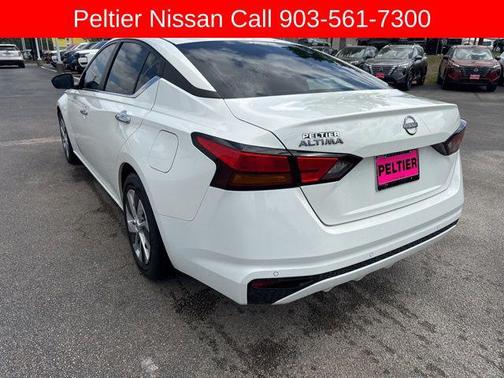 Glacier White 2025 Nissan Altima S FWD