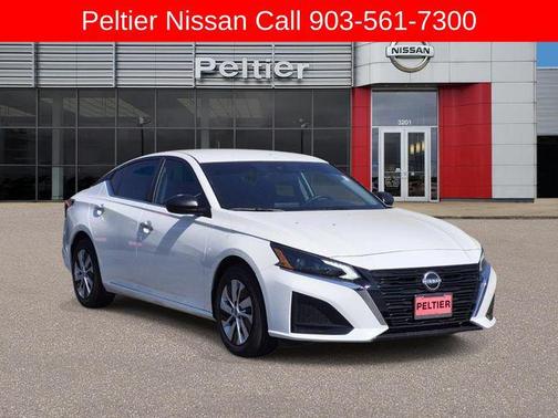 Glacier White 2025 Nissan Altima S FWD