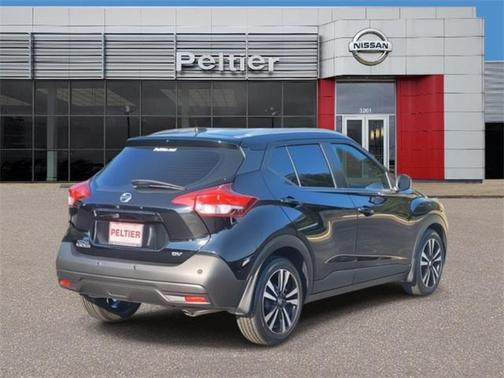 2020 Nissan Kicks SV